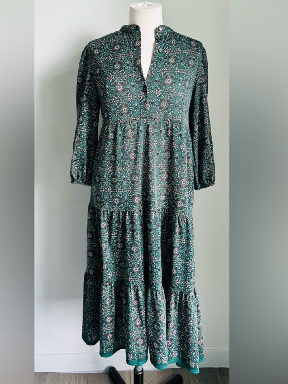Monteau Green Printed Tiered Maxi Dress - Picture 2 of 4